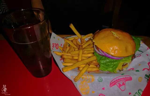 Večeře v restauraci Joshua Tree Saloon