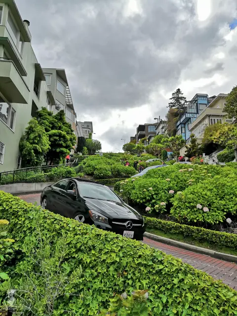 Lombard Street, San Francisco