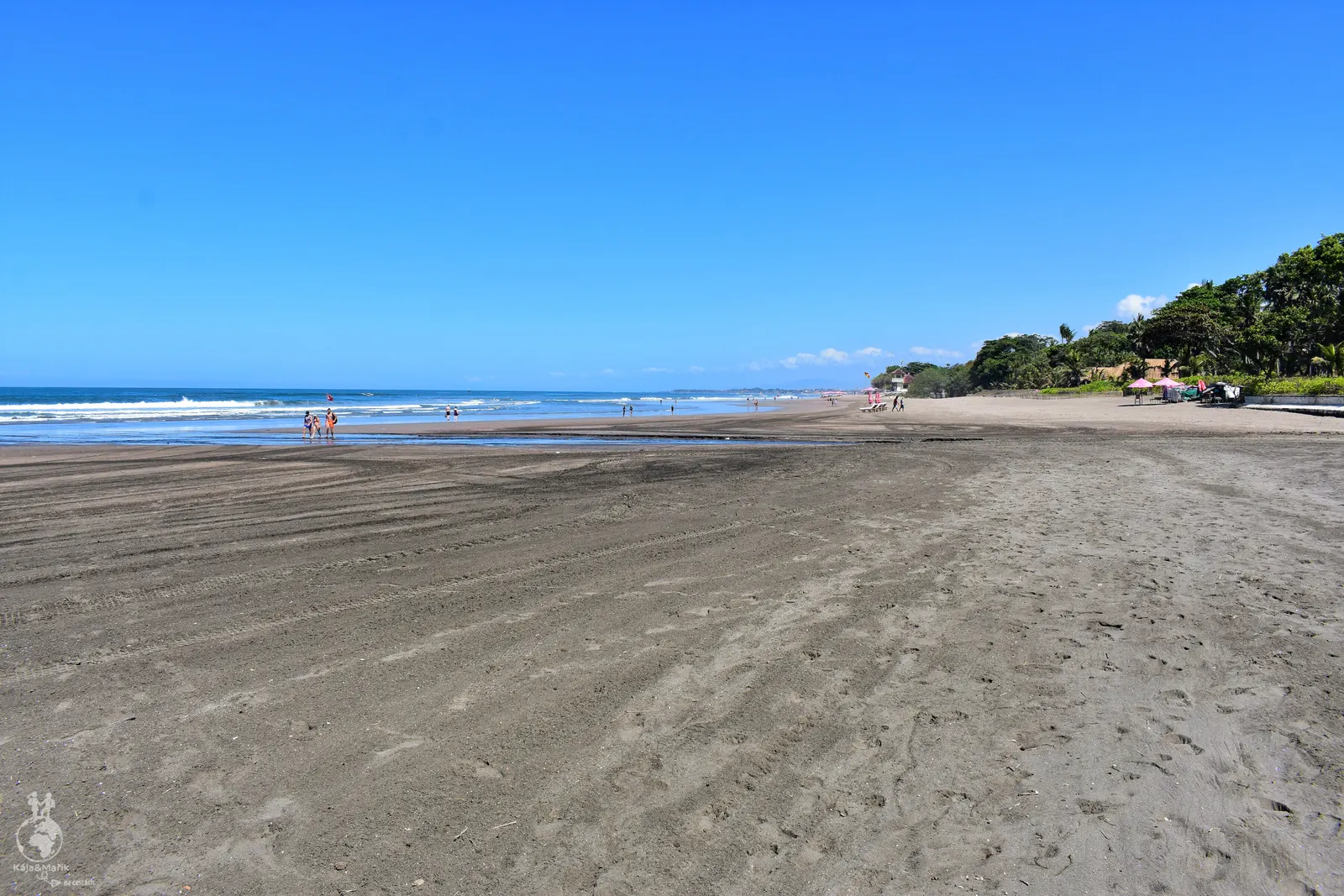 Seminyiak Beach
