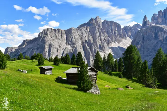 Dolomity